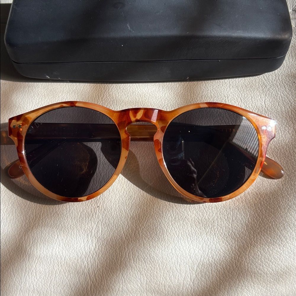 Diff Eyewear Cody Sunglasses - unisex Solstice Tortoise Grey